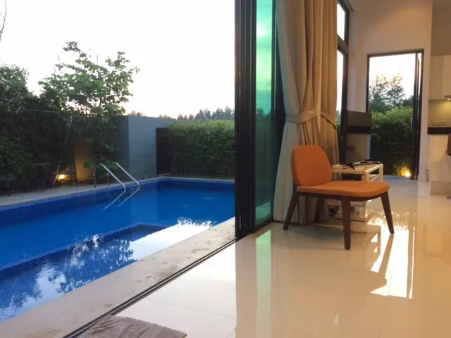 Property image - full photo 10