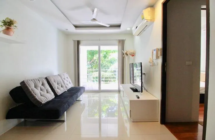 Property image - full photo 5
