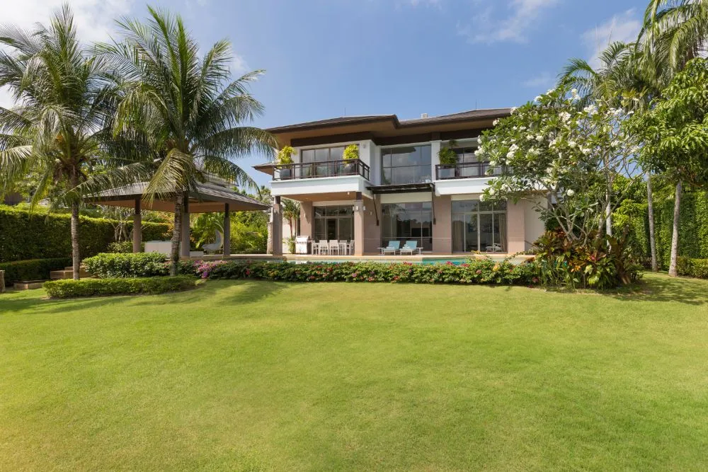 Property image - full photo 1