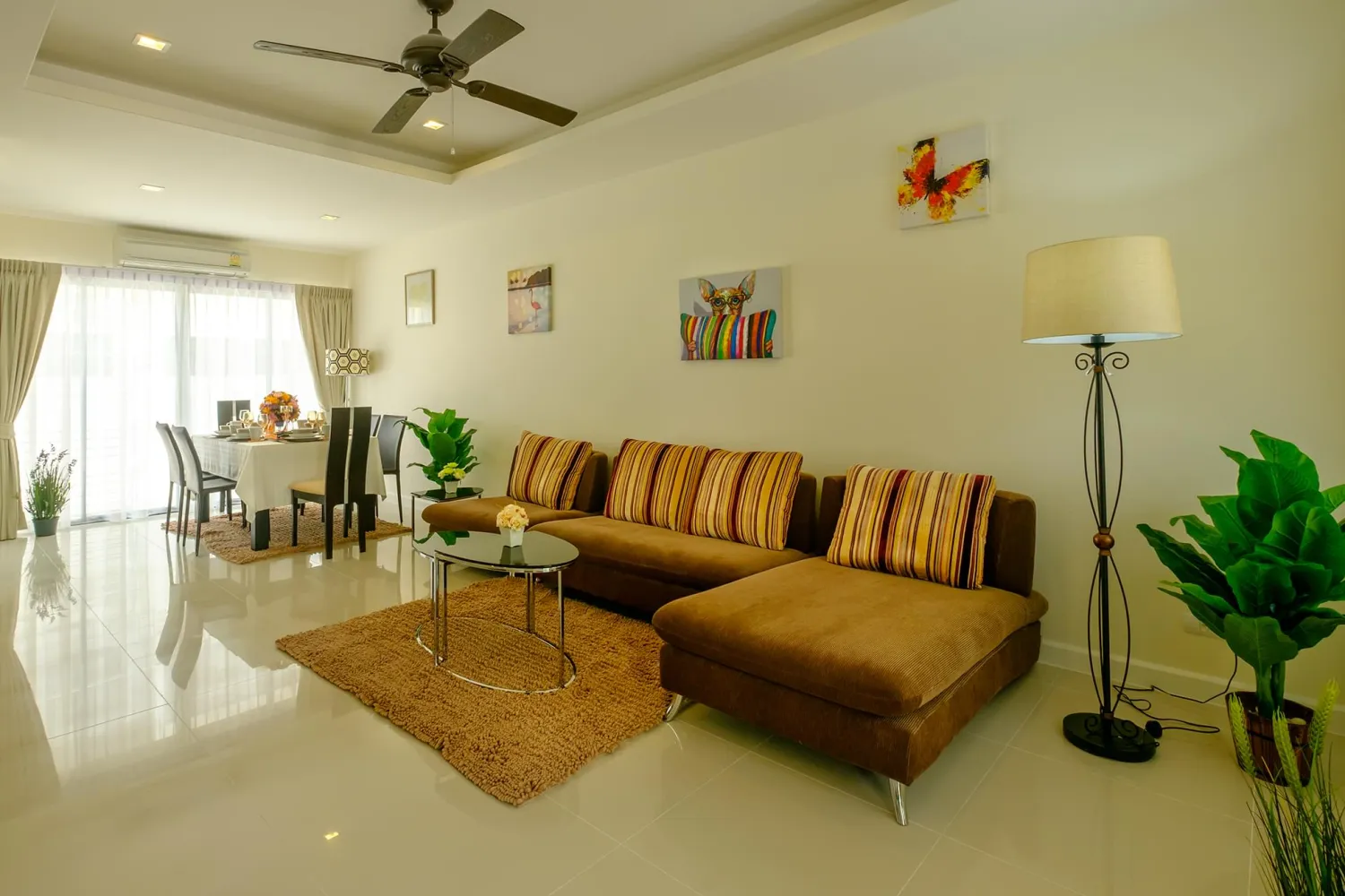 Property image - full photo 5