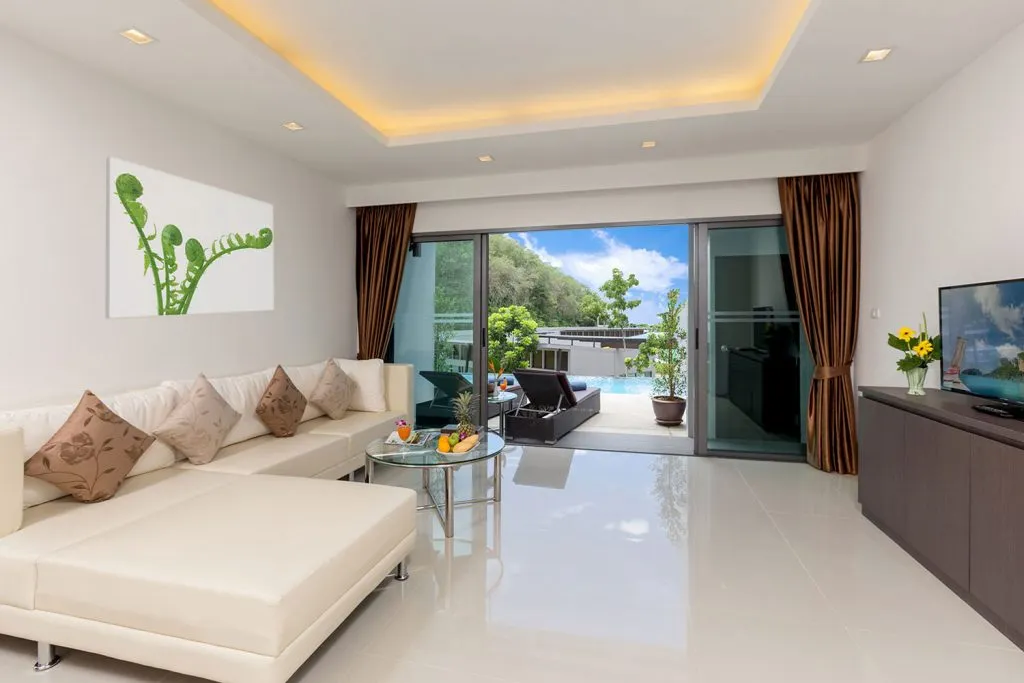 Property image - full photo 6