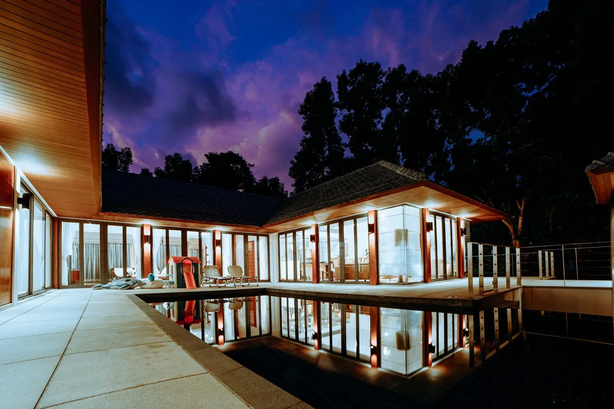 Property image - full photo 15