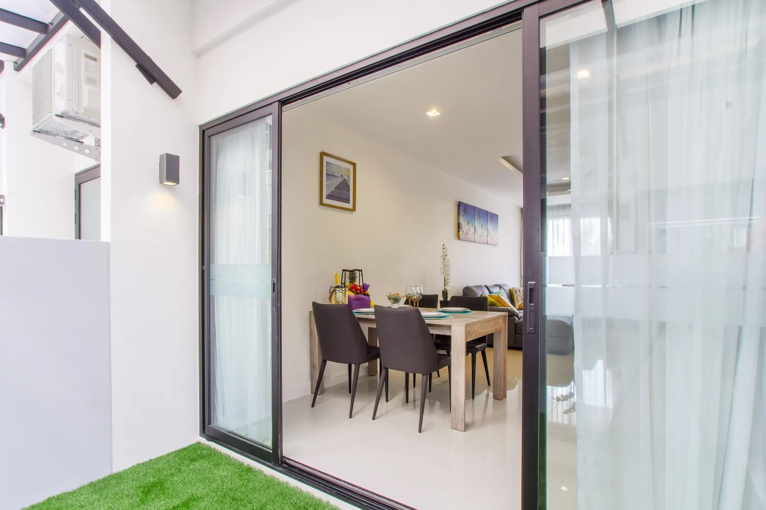 Property image - full photo 14