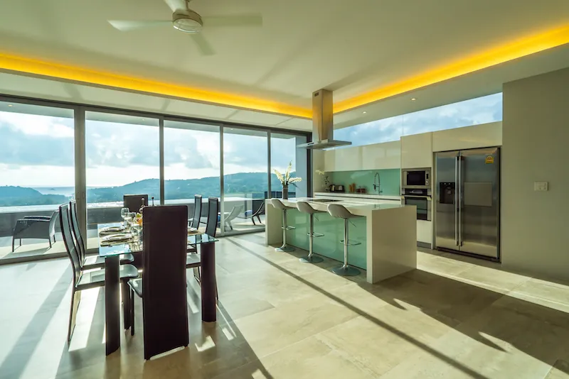 Property image - full photo 3