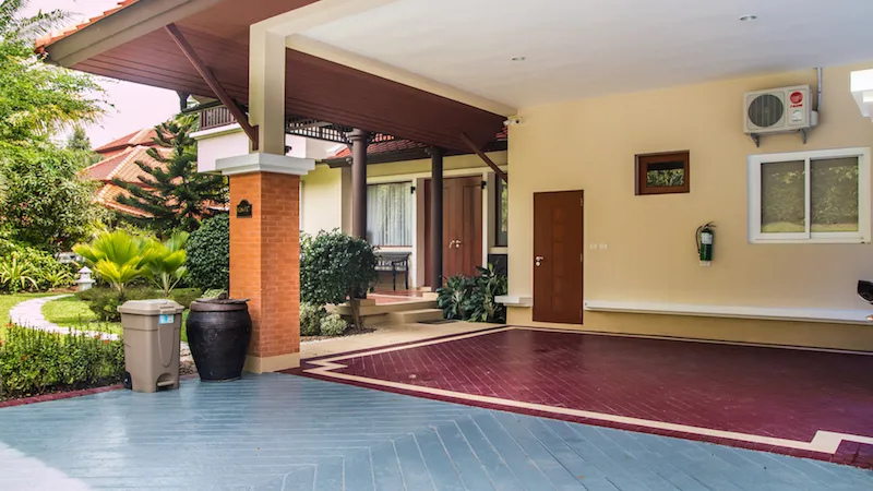 Property image - full photo 16