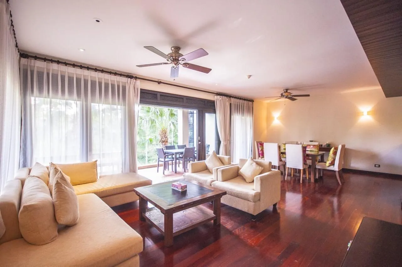 Property image - full photo 5