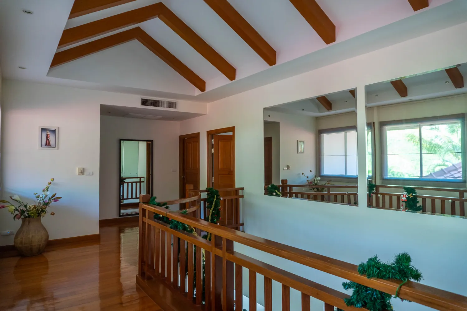Property image - full photo 147