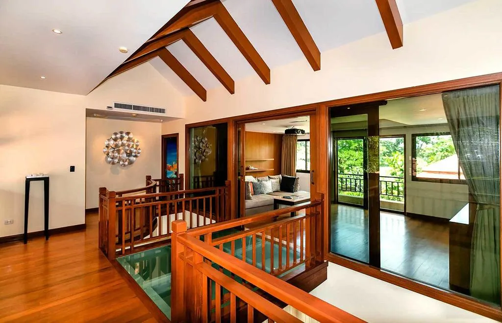 Property image - full photo 16
