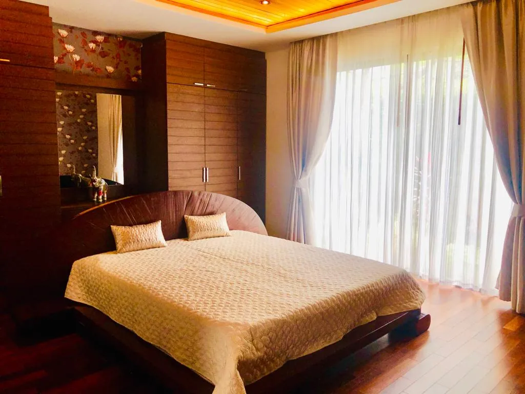 Property image - full photo 20