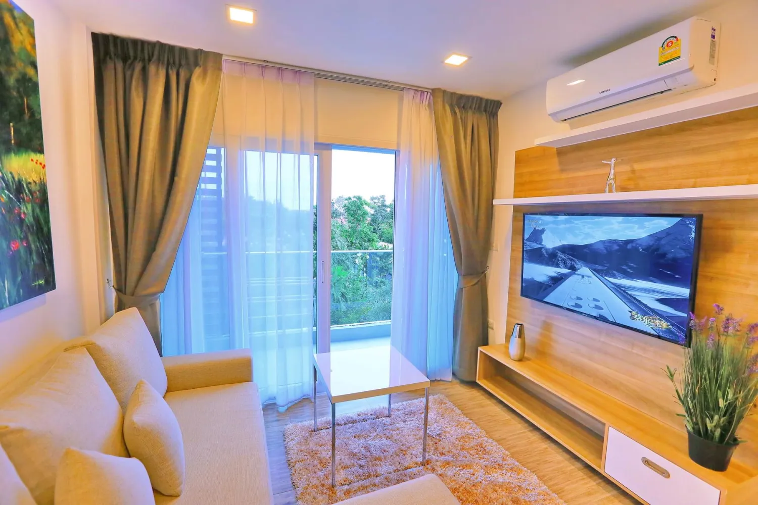 Property image - full photo 4