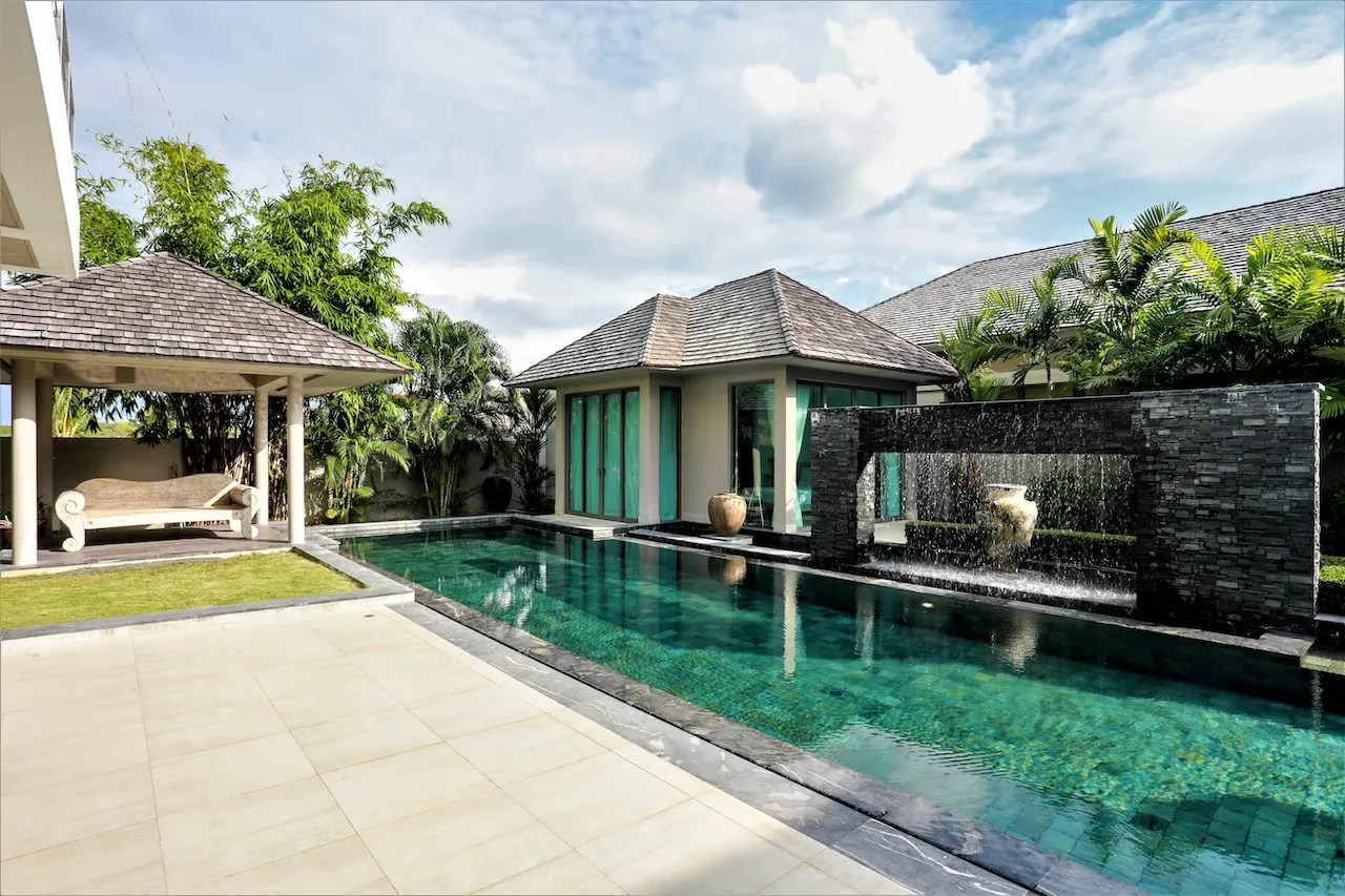 Property image - full photo 1