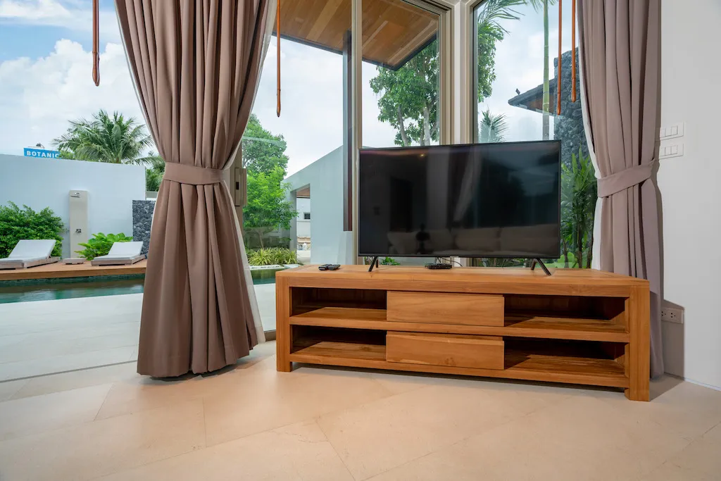 Property image - full photo 16