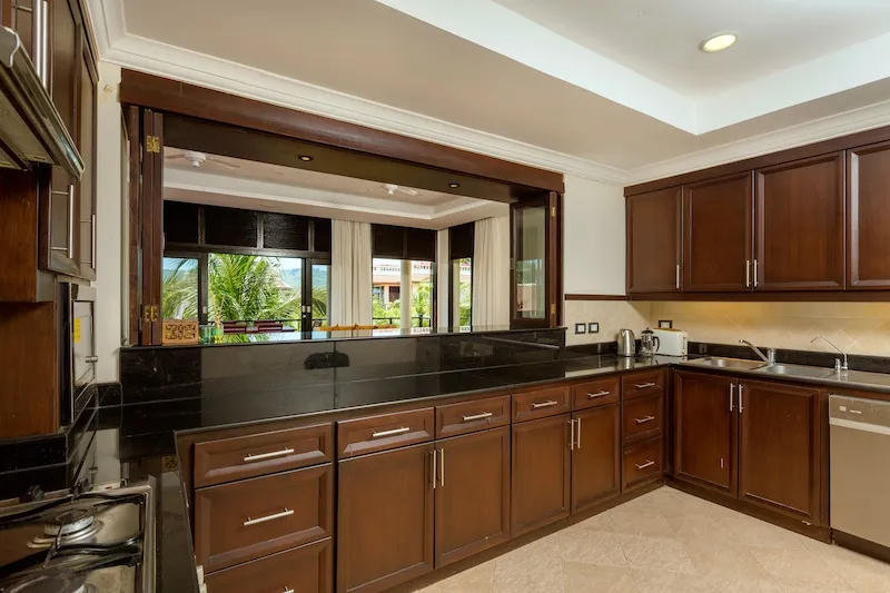 Property image - full photo 5