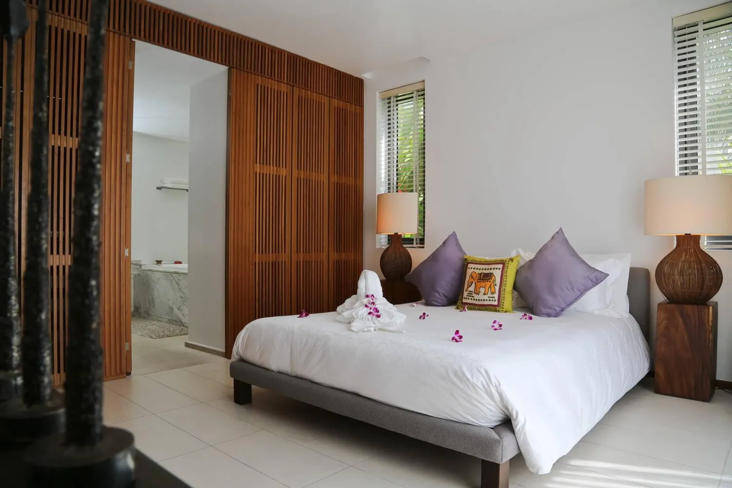 Property image - full photo 10
