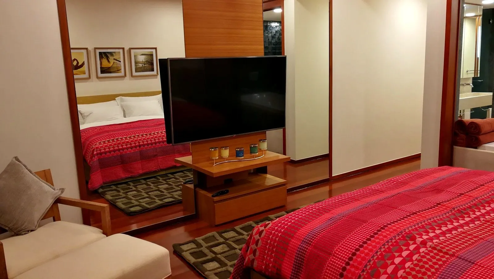 Property image - full photo 19