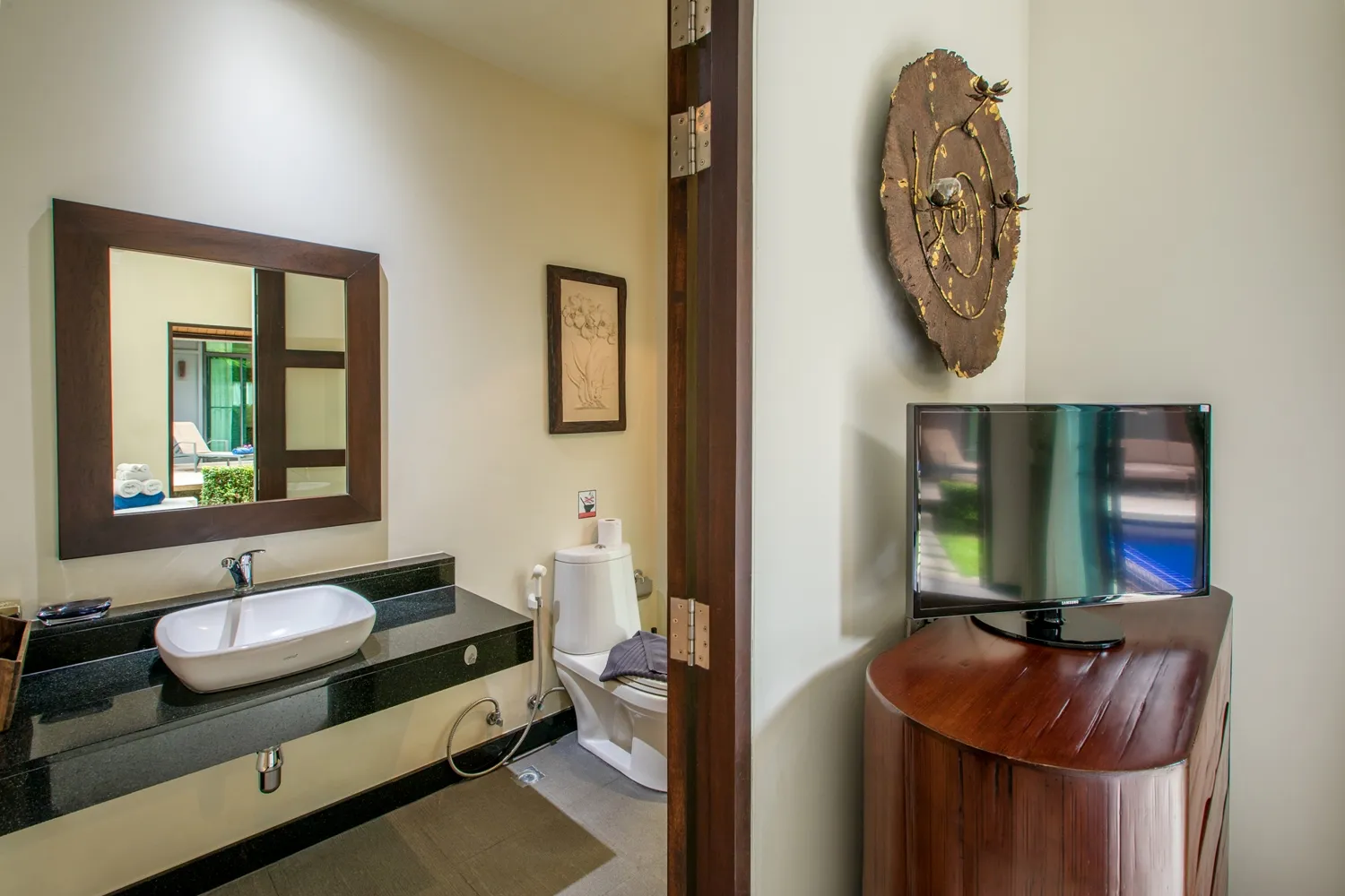 Property image - full photo 22
