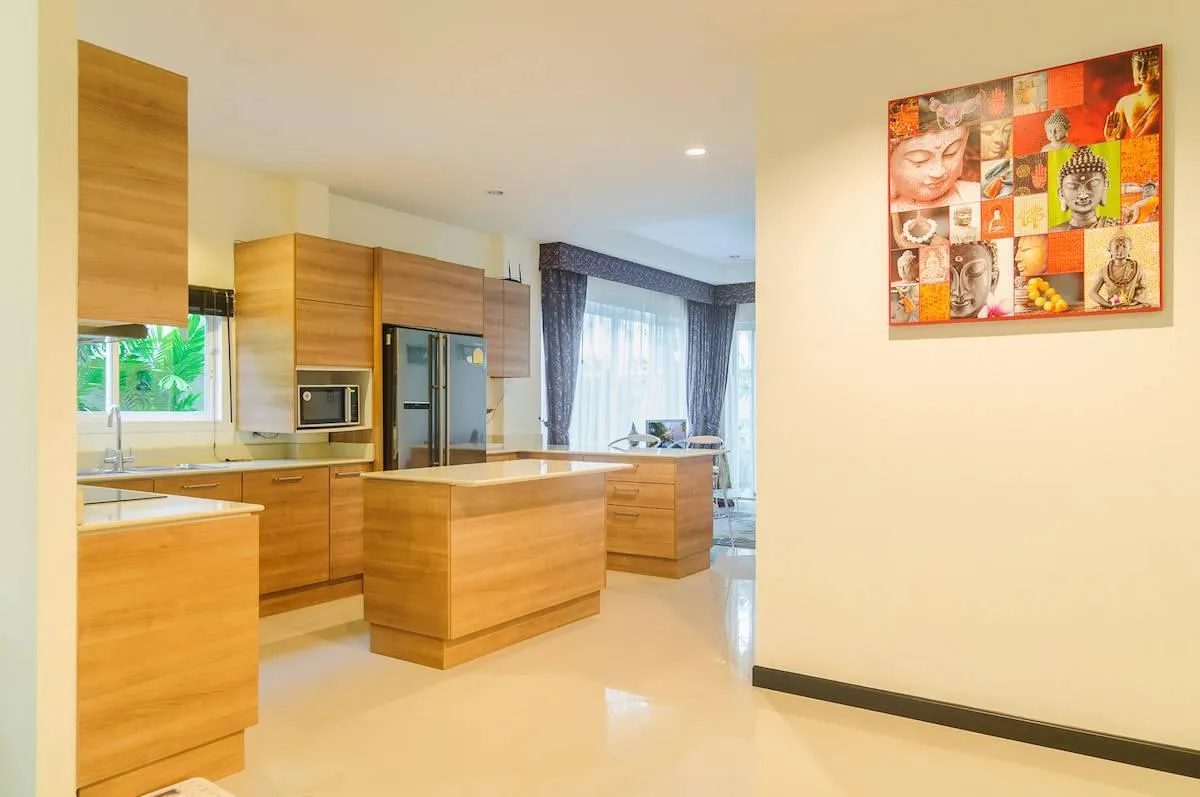 Property image - full photo 23