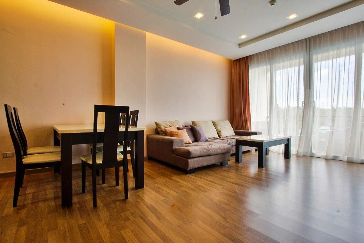 Property image - full photo 6
