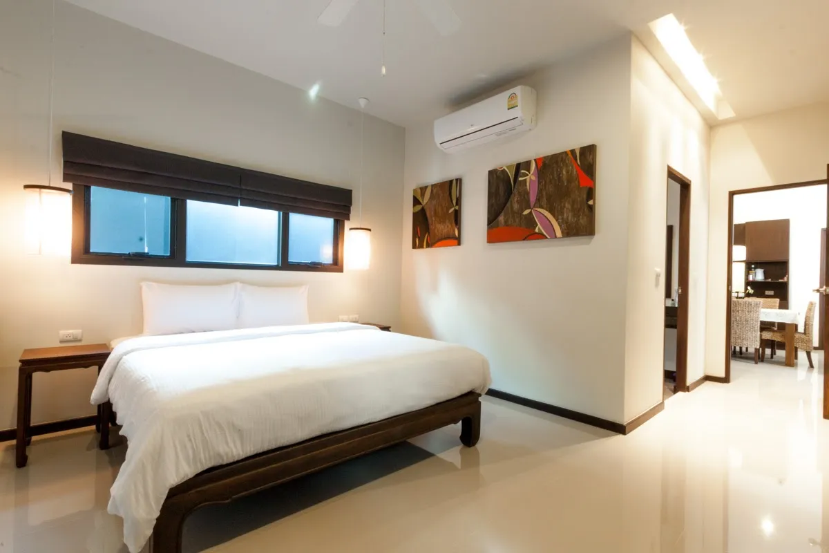 Property image - full photo 9