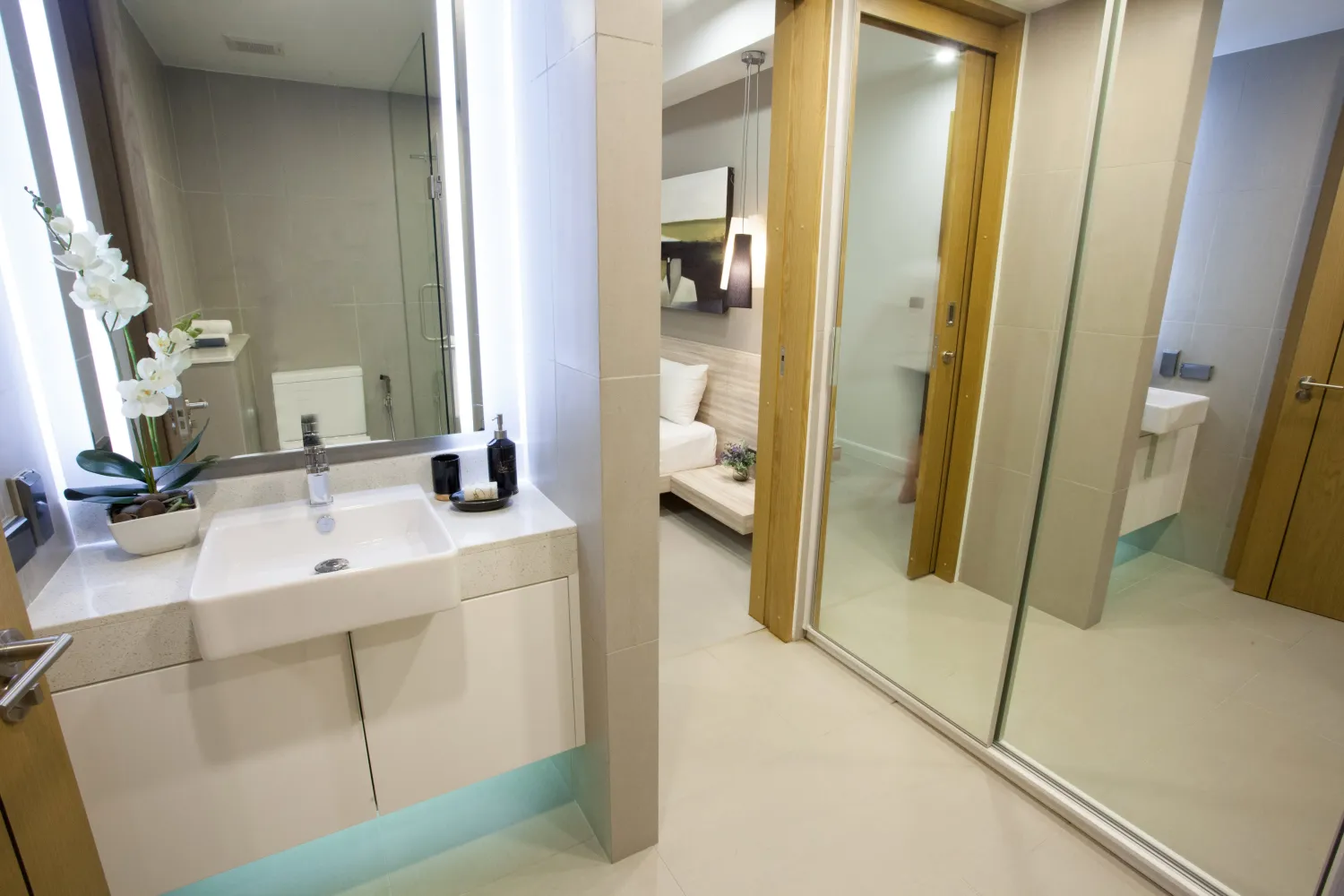 Property image - full photo 11