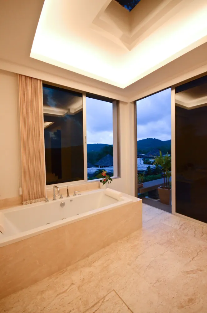 Property image - full photo 16