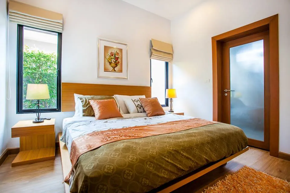 Property image - full photo 18