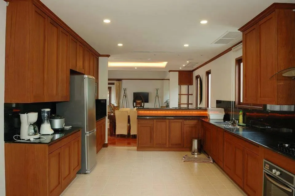Property image - full photo 3