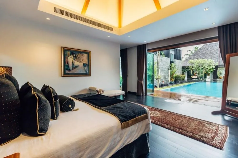 Property image - full photo 12