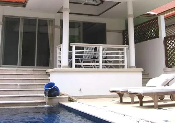 Property image - full photo 6