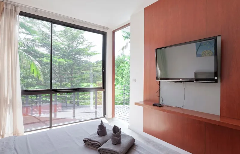 Property image - full photo 29