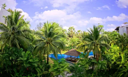 Cтильные апартаменты с 2 спальнями и с видом на сад в проекте Казуарина Шорс, на пляже Бангтао/Лагуна