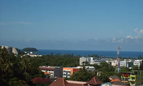 Сказочные апартаменты студия и с видом на бассейн в проекте Карон Чик, на пляже Карон