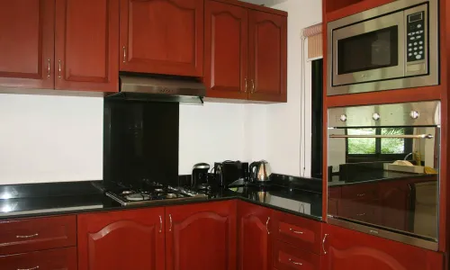 Роскошная вилла с 3 спальнями и с видом на бассейн в проекте Интира Виллас, на пляже Равай