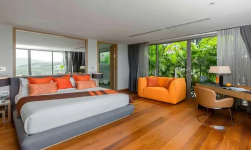 Сказочная вилла премиум класса с 7 спальнями и с видом на море в проекте Ля Колин, на пляже Лаян 