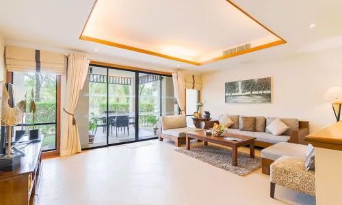 Восхитительная вилла с 2 спальнями и с видом на бассейн в проекте Ангсана Виллас Резорт, на пляже Бангтао/Лагуна