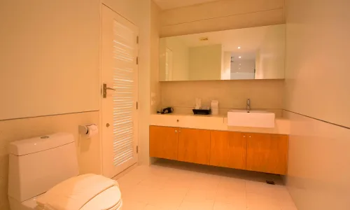 Прекрасные апартаменты с 1 спальней и с видом на горы в проекте Зе Tрис резиденс, на пляже Камала 