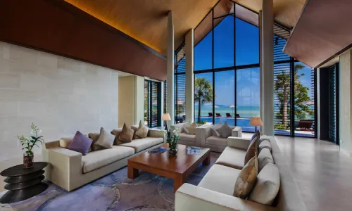 Роскошная вилла премиум класса с 9 спальнями и с видом на море в проекте Зе Бэй, на пляже Мыс Яму