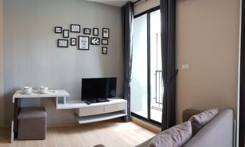 Восхитительные апартаменты с 1 спальней и с видом на город в проекте Зескейп 1 Кондоминиум, на пляже Бангтао/Лагуна