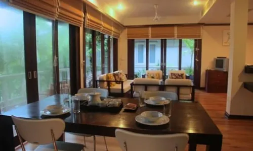 Роскошная вилла с 2 спальнями и с видом на бассейн в проекте Катаманда, на пляже Ката