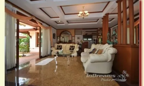 Комфортабельная вилла с 4 спальнями и с видом на бассейн в проекте Лагуна Хомс, на пляже Бангтао/Лагуна