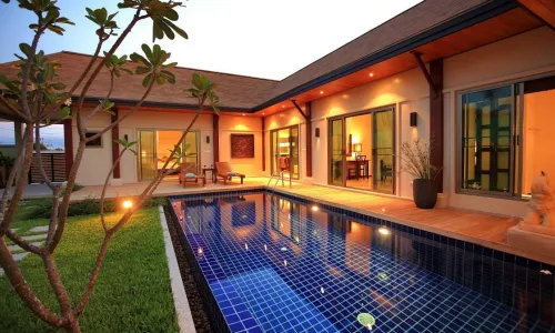 Сказочная вилла с 3 спальнями и с видом на бассейн в проекте Кокянг, на пляже Найхарн