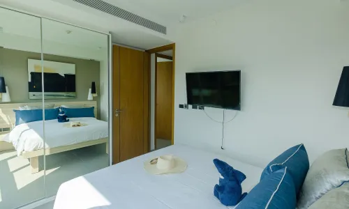 Прекрасные апартаменты с 2 спальнями и с видом на сад, на пляже Бангтао/Лагуна