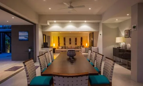 Потрясающая вилла премиум класса с 7 спальнями и с видом на море в проекте Ля Колин, на пляже Лаян 