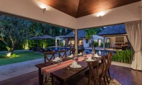 Комфортабельная вилла с 4 спальнями и с видом на бассейн в проекте Лаян Эстейт, на пляже Лаян 