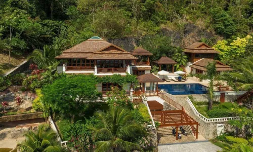 Превосходная вилла премиум класса с 4 спальнями и с видом на море, на пляже Патонг 