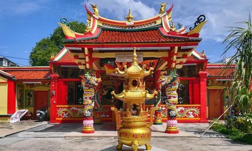 Temples of Phuket — 2