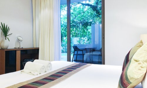 Удобные апартаменты с 2 спальнями и с видом на бассейн, не далеко от моря в проекте Перл оф Найтон, на пляже Найтон