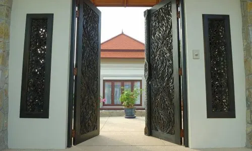 Удобная вилла с 4 спальнями и с видом на бассейн в проекте Сайтан, на пляже Бангтао/Лагуна (+ Видео обзор)