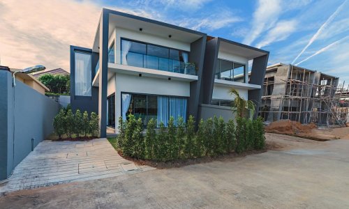 Сказочная вилла с 2 спальнями и с видом на бассейн в проекте Сумалии, на пляже Равай