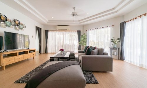 Шикарная вилла с 3 спальнями и с видом на бассейн в проекте Тамаринд Вилла, на пляже Чалонг